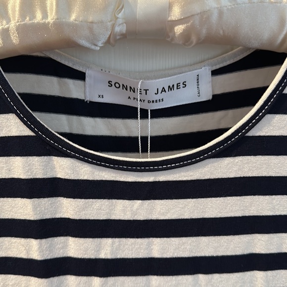 sonnet james sleeveless play dress - Picture 2 of 3